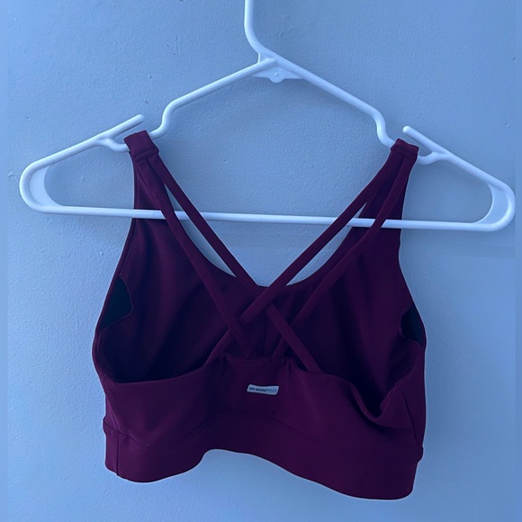 High Support Sports Bra with crossed straps back, No padding, Size Small - Picture 2 of 4